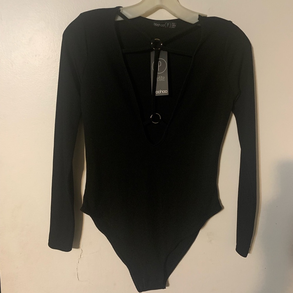 ⭐️Boohoo Black Harness Front Strappy Bodysuit Petite 4 NWT